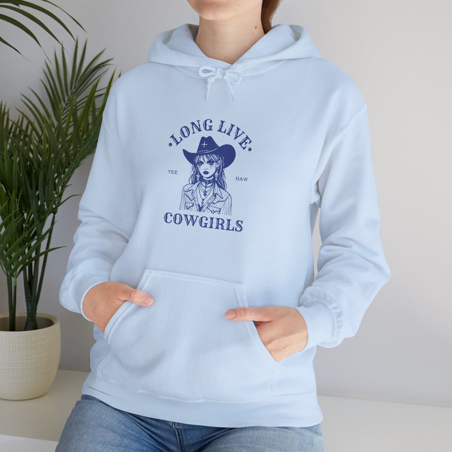 Long Live Cow Girls Women's Heavy Blend™ Hooded Sweatshirt