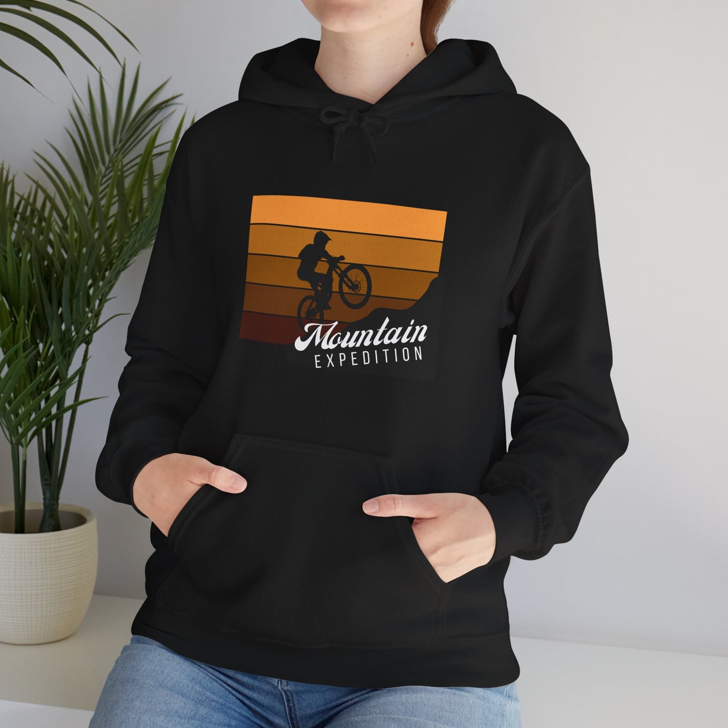 Mountain Expedition Unisex Heavy Blend™ Hooded Sweatshirt