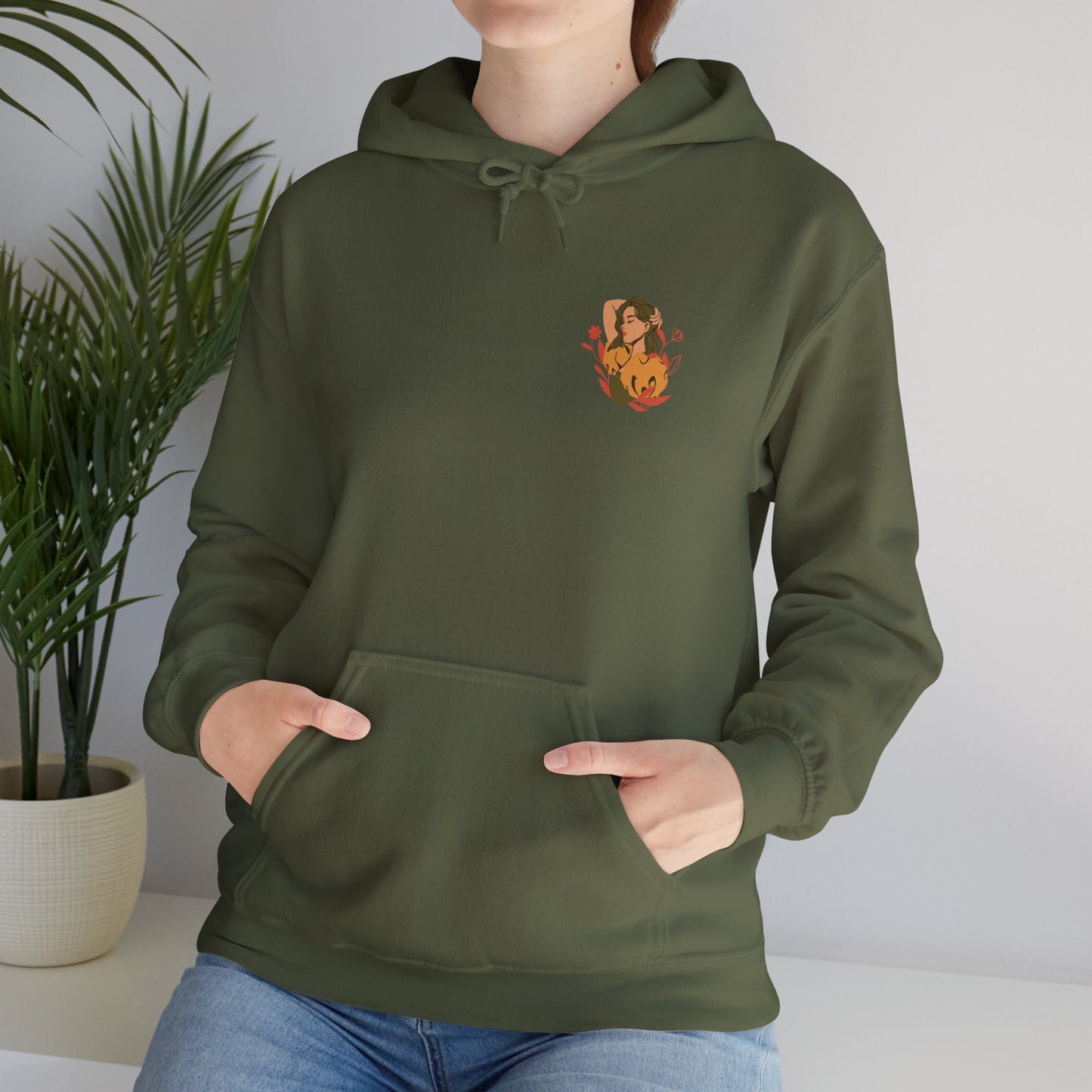 Big Sister Women's Heavy Blend™ Hooded Sweatshirt