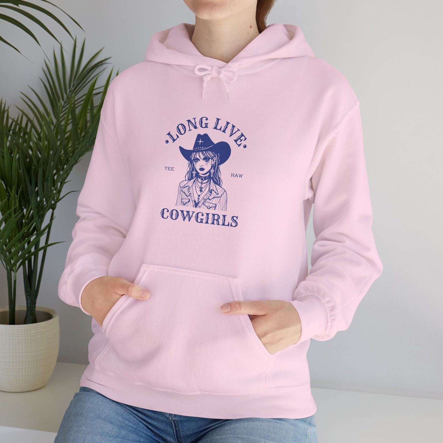 Long Live Cow Girls Women's Heavy Blend™ Hooded Sweatshirt