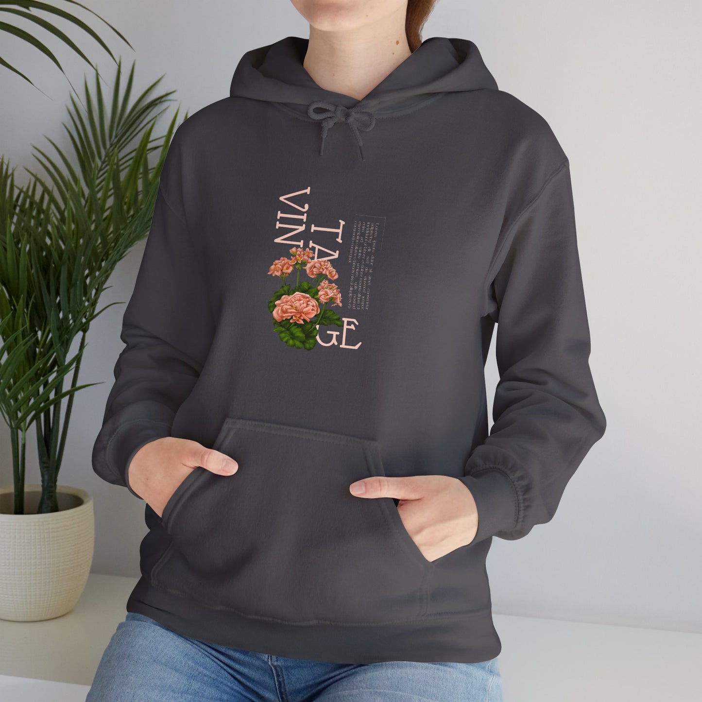 Vintage Women's Heavy Blend™ Hooded Sweatshirt