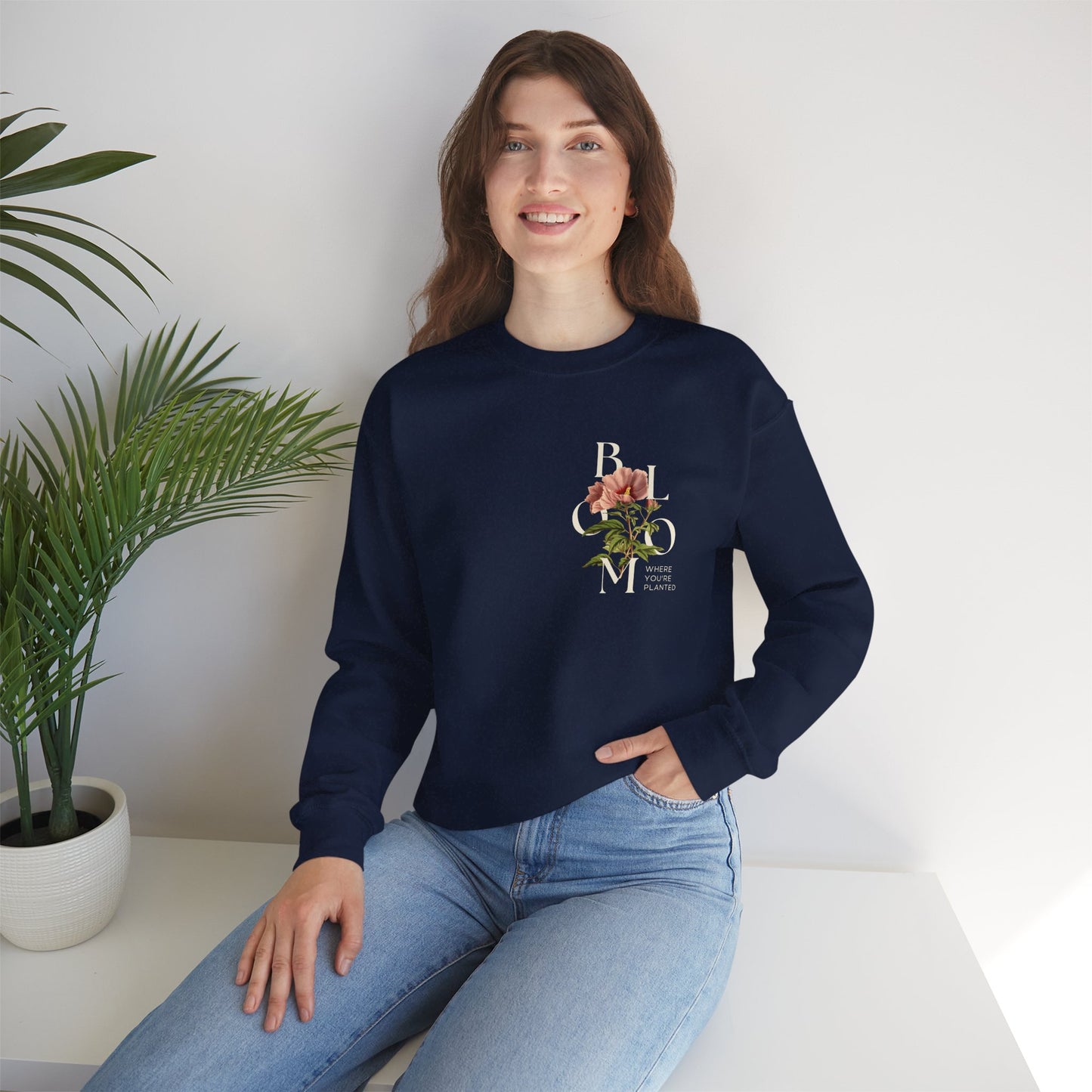 Bloom Women's Heavy Blend™ Crewneck Sweatshirt